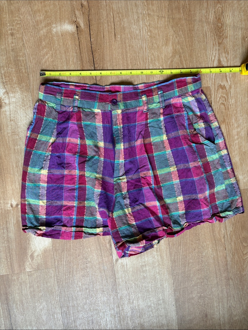Vintage 100% cotton plaid shorts